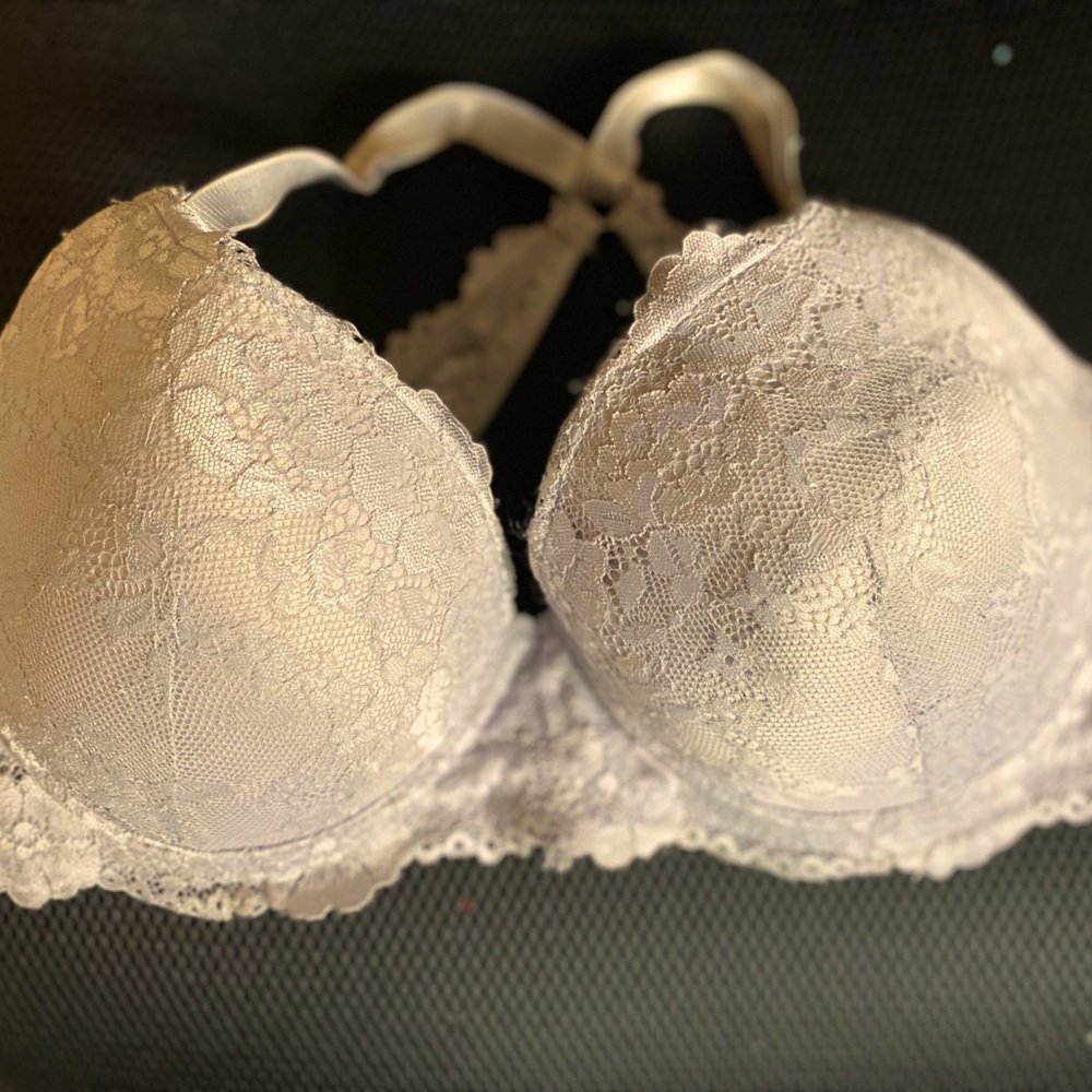 Rampage Bra 40D Racerback Lace Lightly Padded Worn Once Light Purple